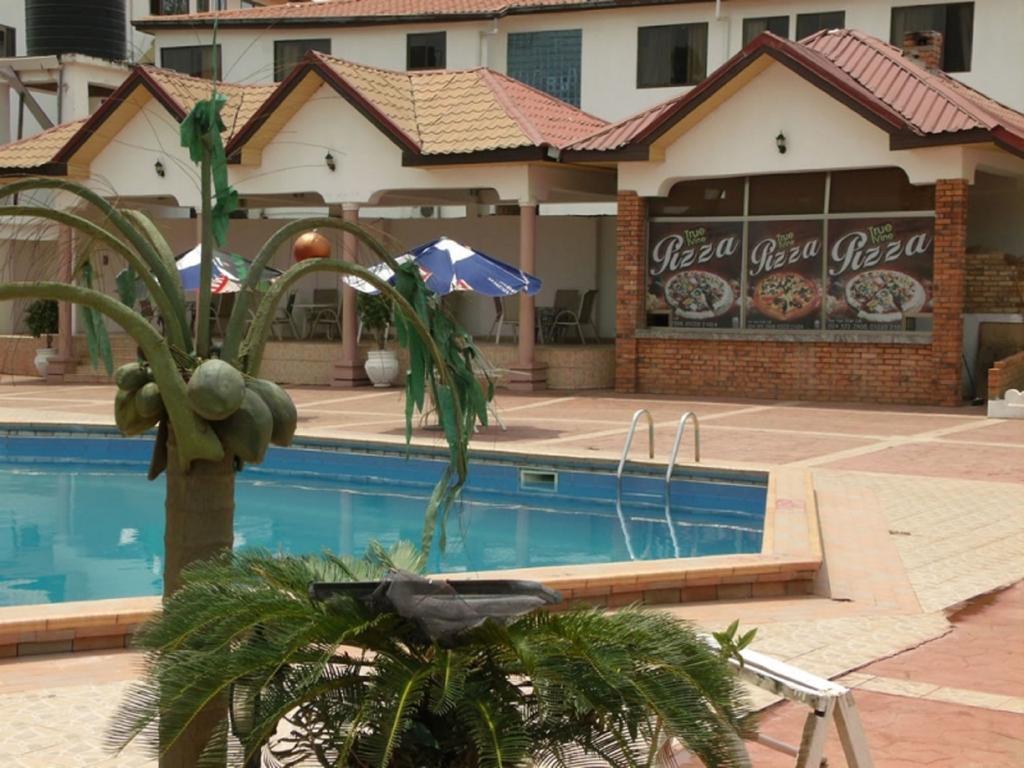 True Vine Hotel Кумаси Екстериор снимка