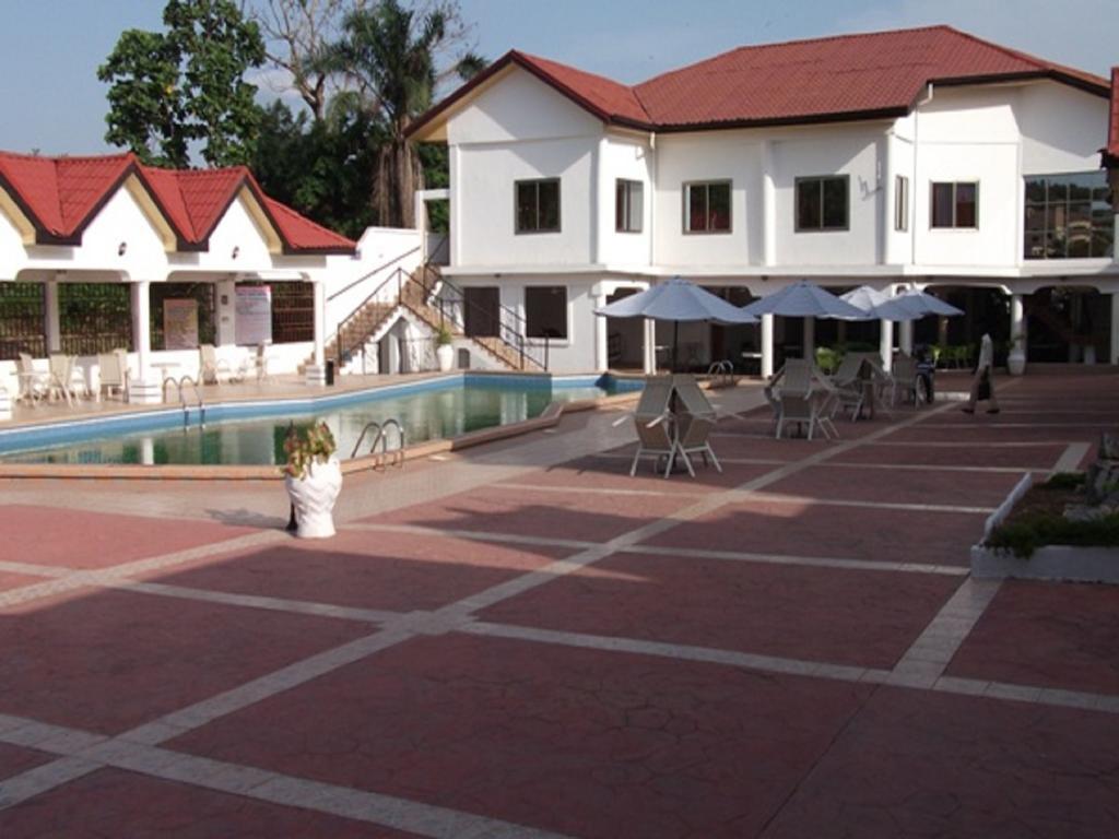 True Vine Hotel Кумаси Екстериор снимка