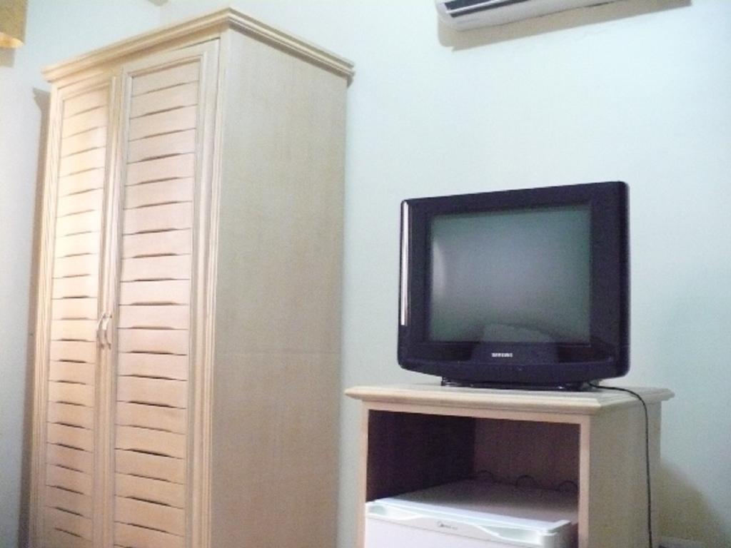 True Vine Hotel Кумаси Стая снимка