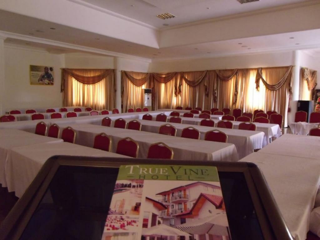 True Vine Hotel Кумаси Екстериор снимка